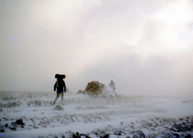 Carn na Drochaide: Summit cairn, Carn na Drochaide